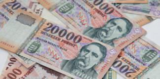 Történelmi mélypontjánál a forint árfolyama