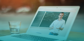 Hogyan legyenek a gyerekek és a tanárok biztonságban a digitális oktatás ideje alatt is?